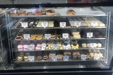 Michelle's Little Cake Shop and Cafe photo 2